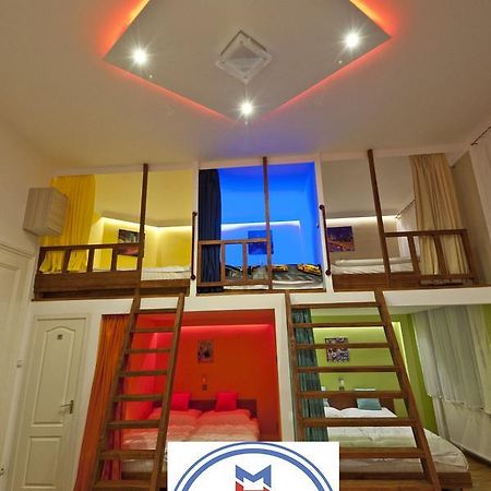 Metropolis Budapest Boutique Hotel ภายนอก รูปภาพ