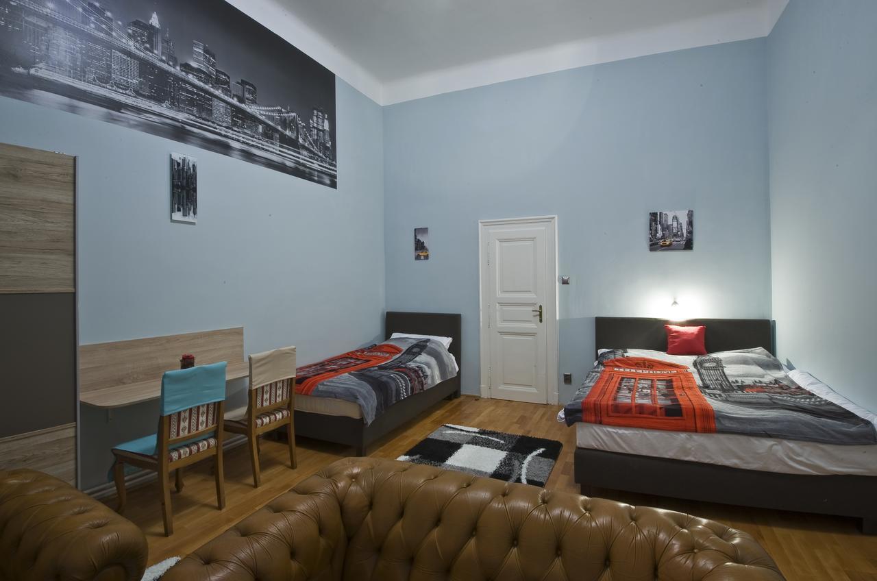 Metropolis Budapest Boutique Hotel ภายนอก รูปภาพ