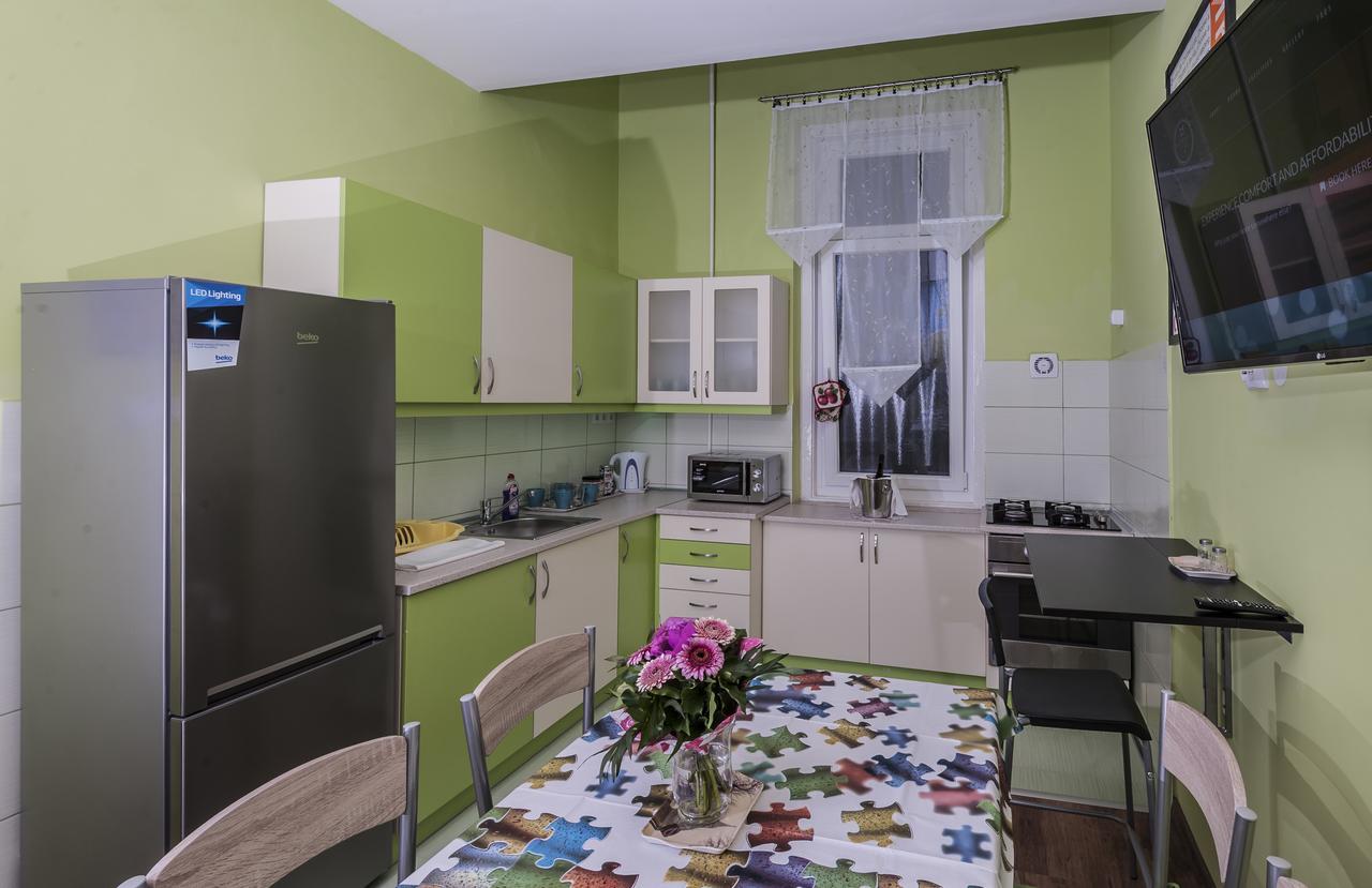 Metropolis Budapest Boutique Hotel ภายนอก รูปภาพ